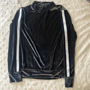 Grey, velvet sports sweatshirt. Size small